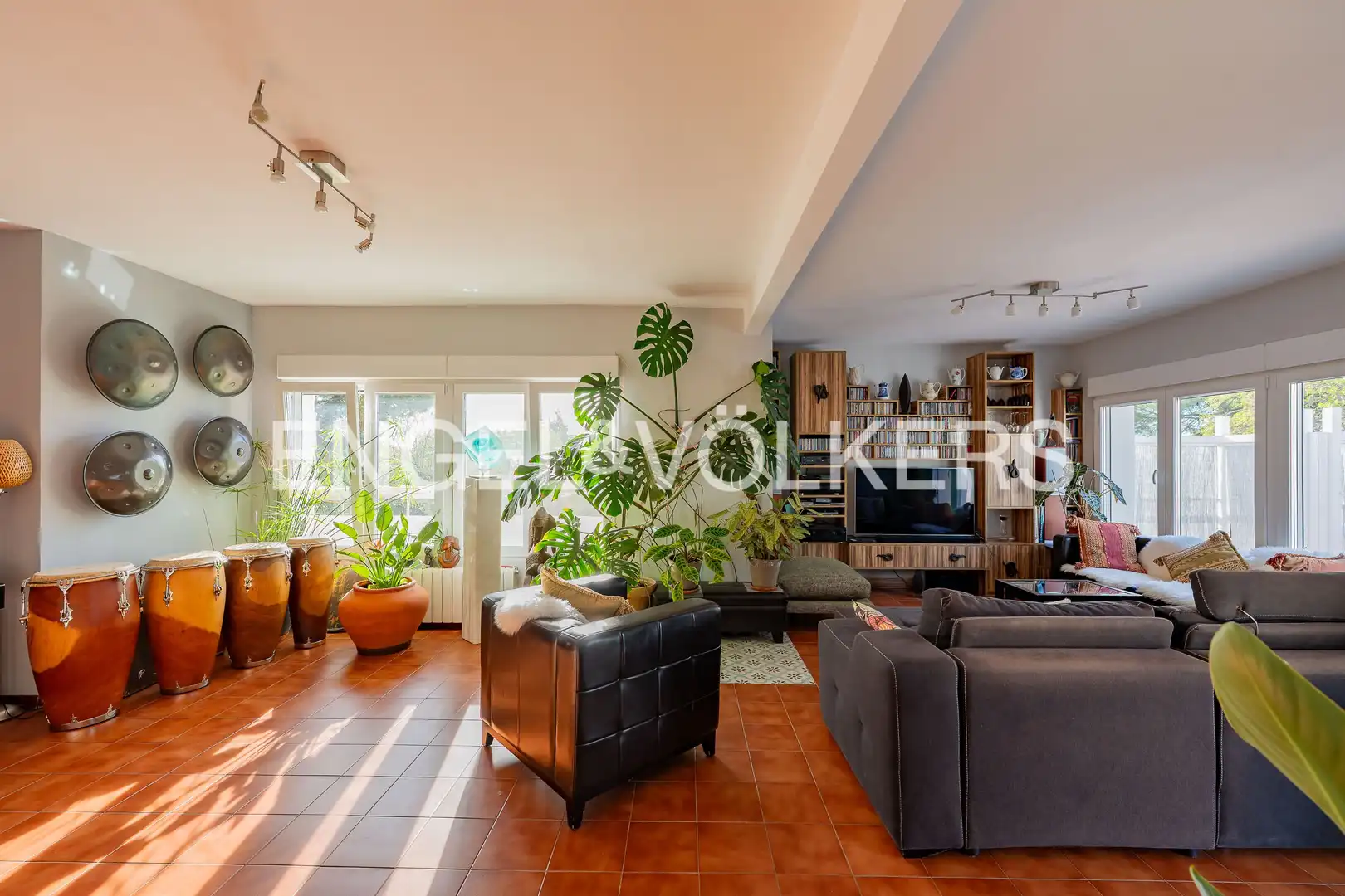 Living room of Houses for sale in Galapagar  with Heating, Private garden and Parquet flooring