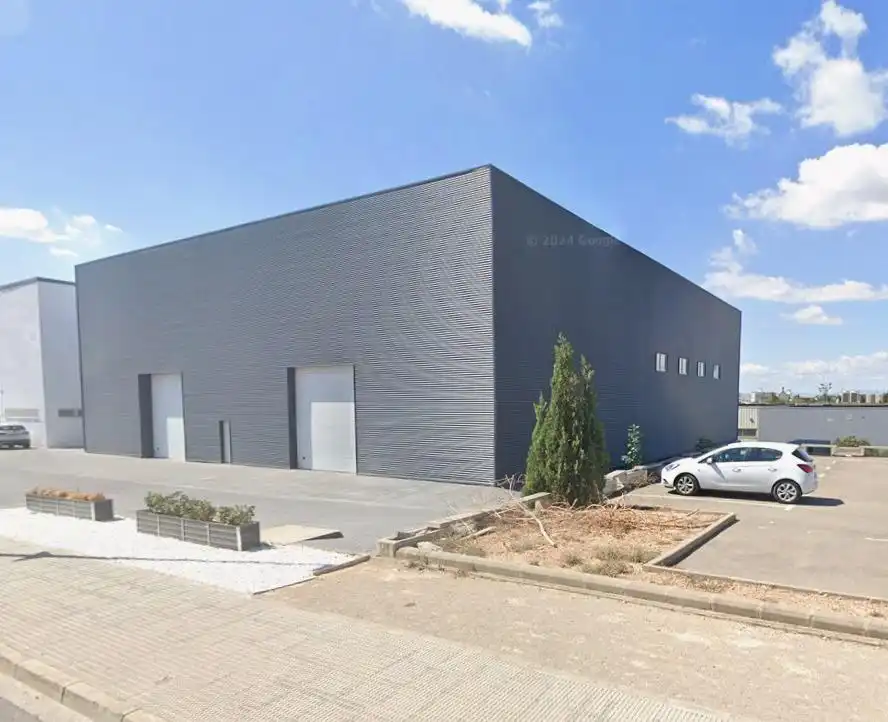 Vista exterior de Nau industrial de lloguer en Paterna