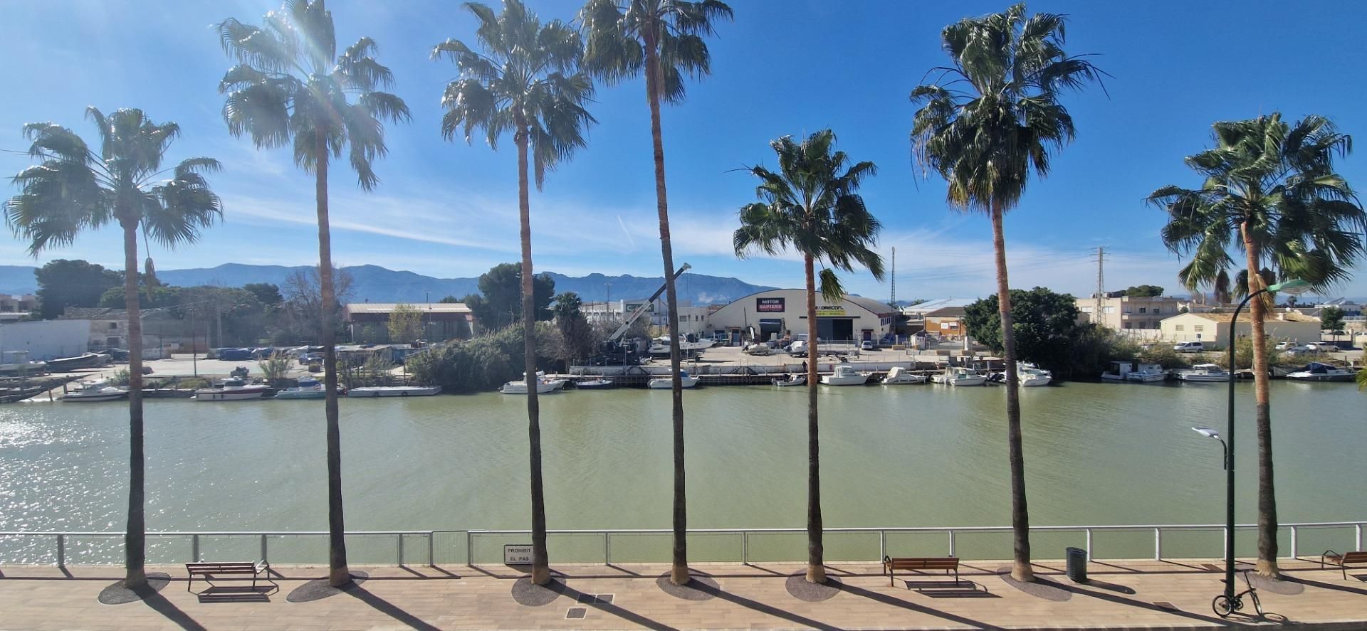 Exterior view of Duplex for sale in Cullera