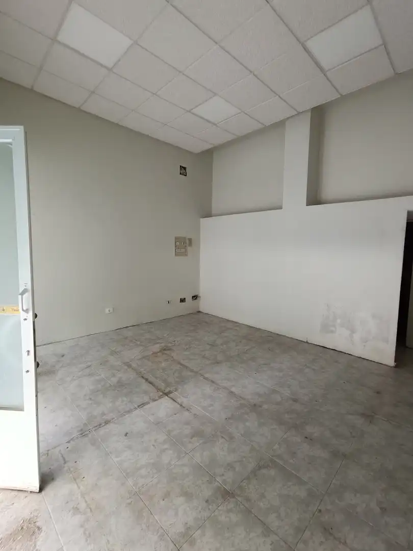 Business premises to rent in Boiro, imagen 9