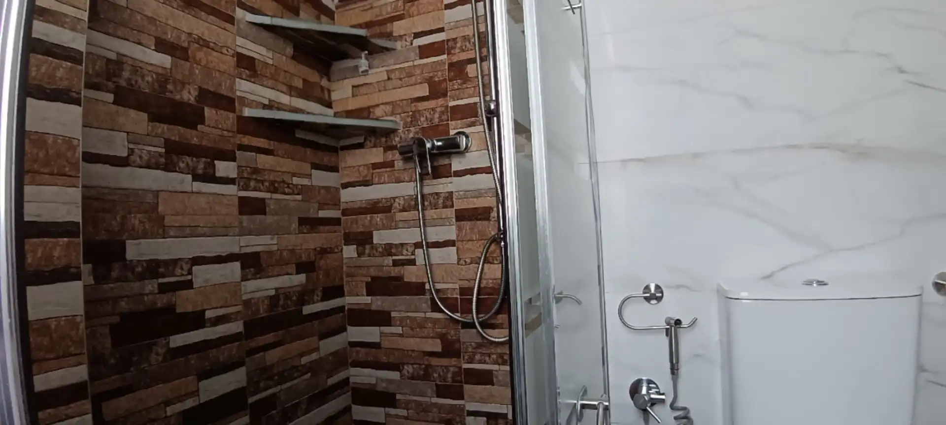 Baño de Casa adosada en venta en Torres de Berrellén con Aire acondicionado, Calefacción y Terraza
