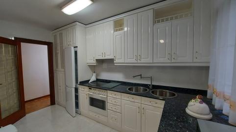 Photo 3 of Flat for sale in Logroño - Duquesa de la Victoria, Residencia, La Rioja
