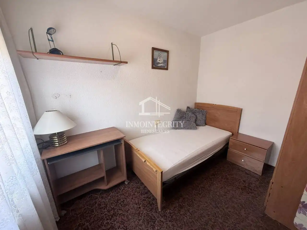 Habitación de Piso en venta en Castellón de la Plana / Castelló de la Plana con Aire acondicionado, Calefacción y Amueblado