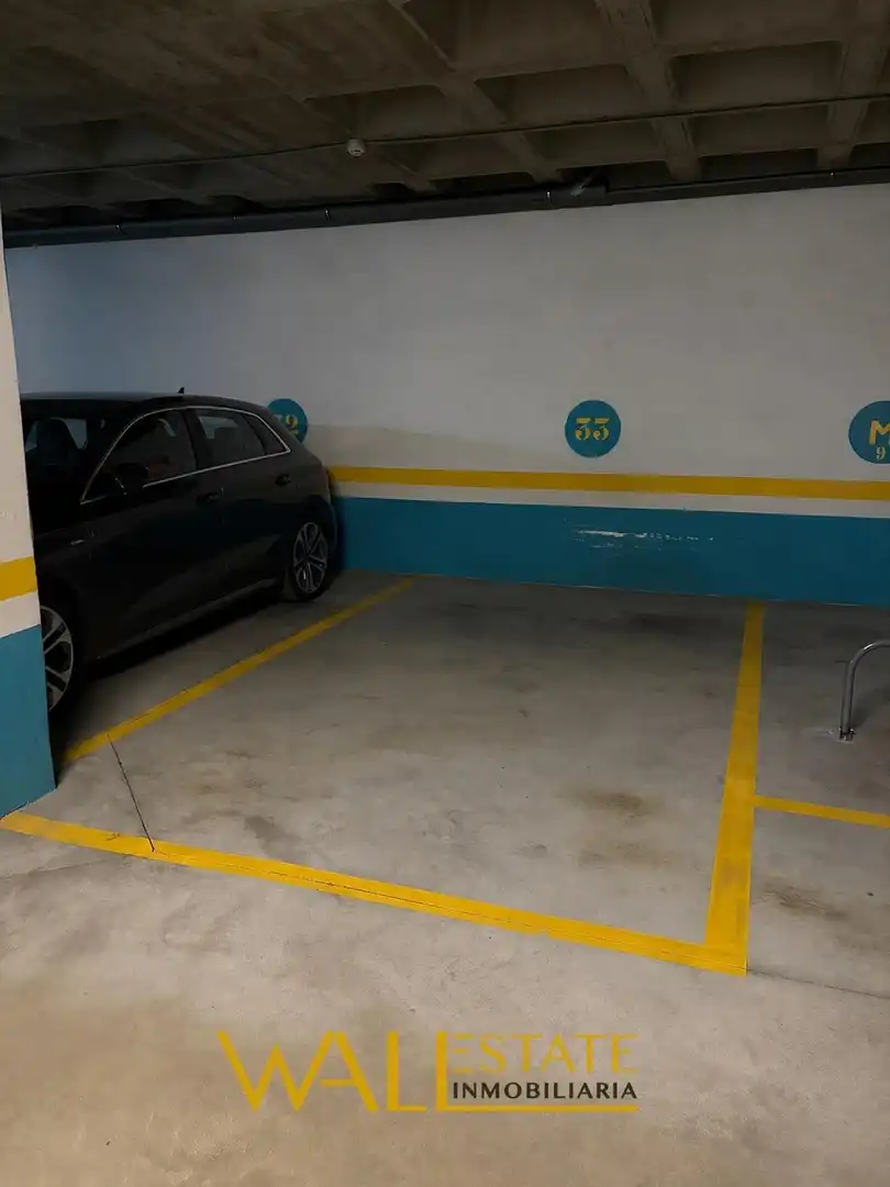 Parkplatz von Garage zum Verkauf in Madrid
