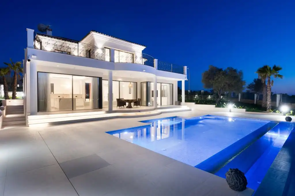 Piscina de Casa o xalet en venda en  Palma de Mallorca amb Aire condicionat, Calefacció i Terrassa