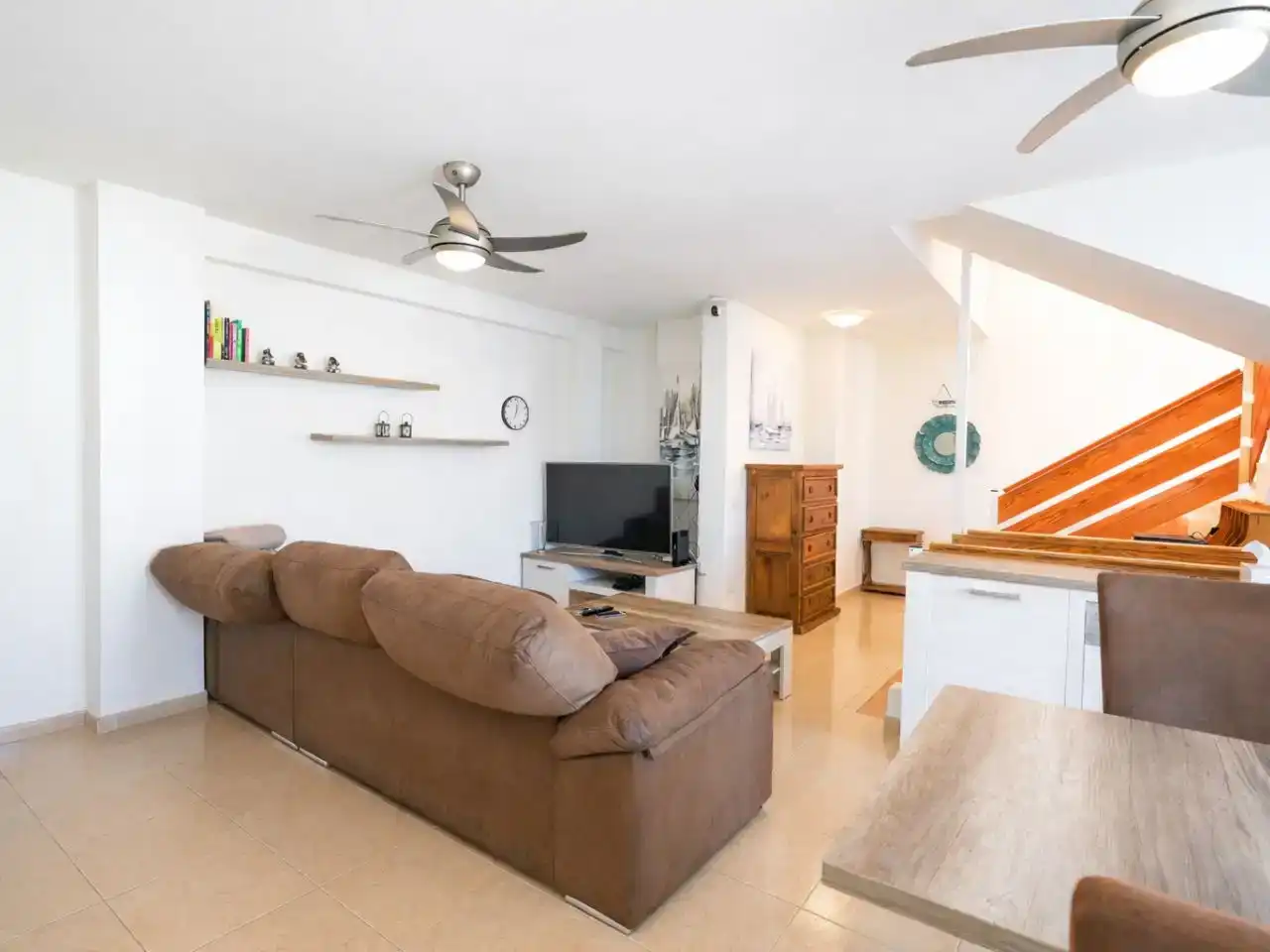 Living room of Flat for sale in Guía de Isora  with Balcony