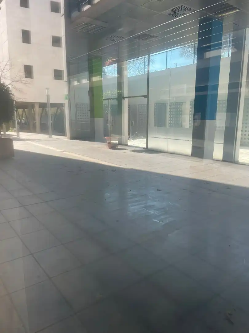 Local comercial en venda a Carrer Blaise Pascal, imagen 6