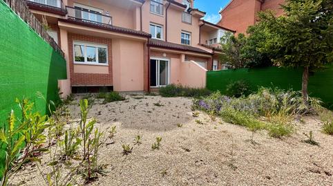 Foto 2 de Casa adosada en venda a La Lastrilla , Segovia