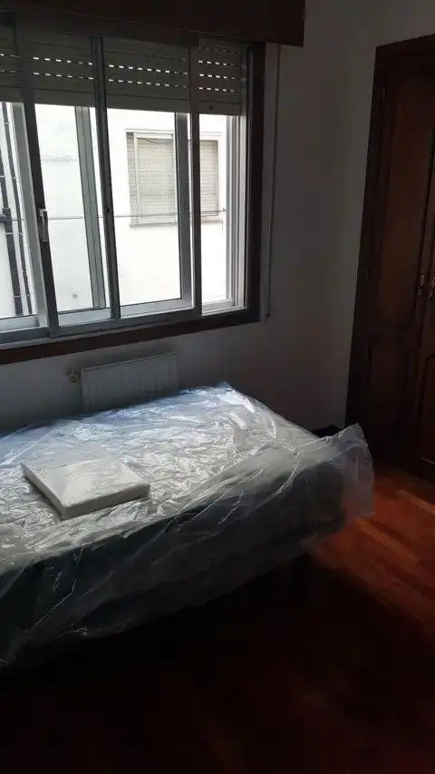 Flat for rent in Paseo de Colón, Campo da Torre - Mollabao