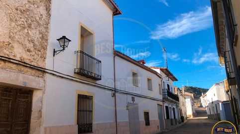 SE VENDE CASA EN CASTEJON