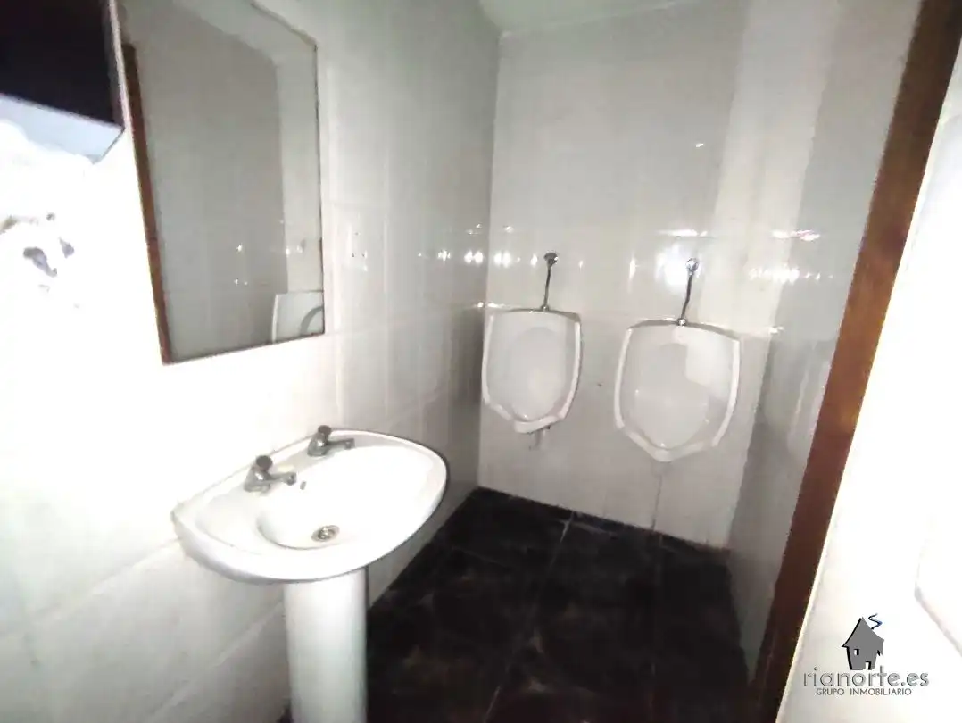 Bathroom of Houses for sale in Langreo  with Terrace and Storage room