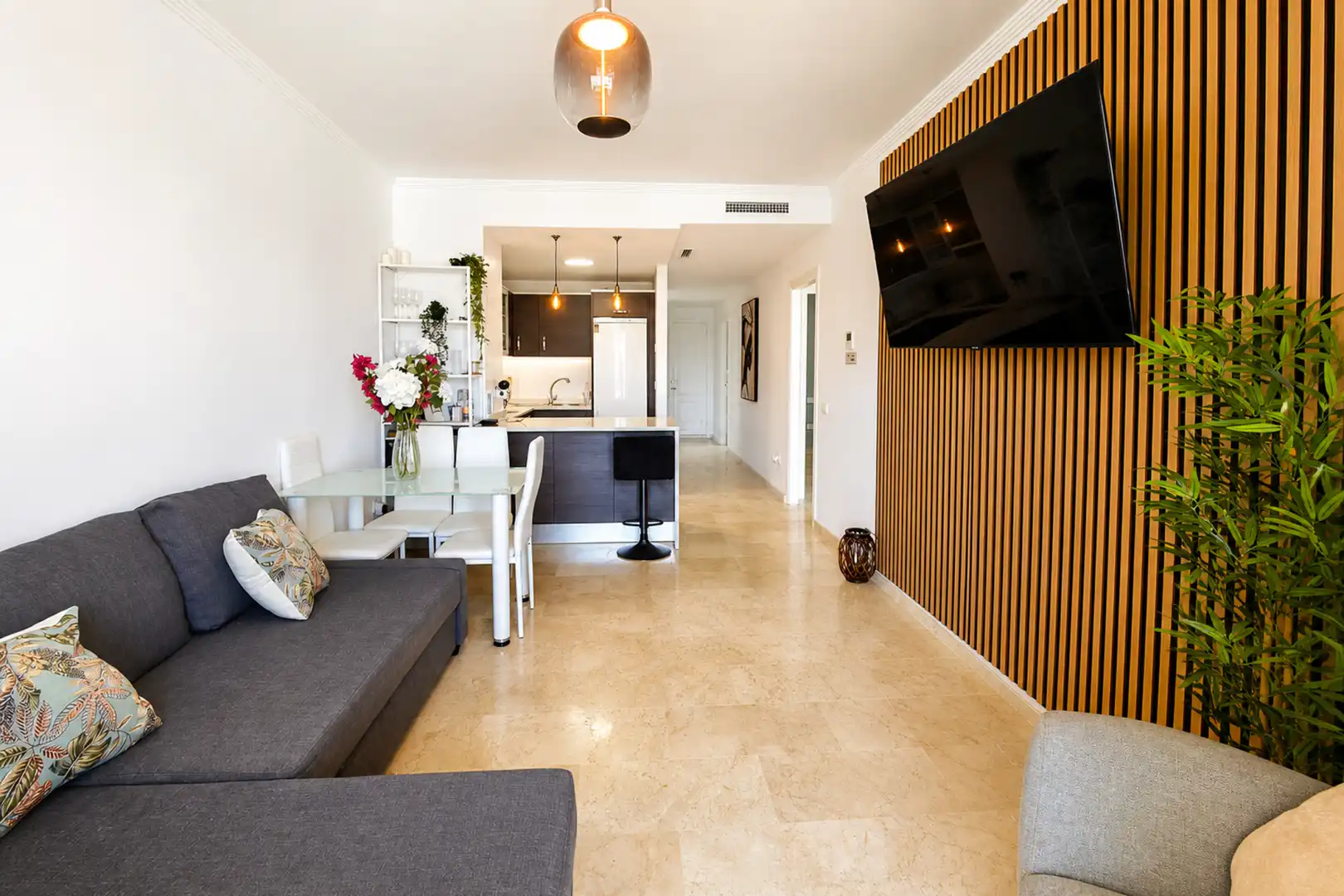 Living room of Ground floor for sale in Manilva  with Air Conditioner, Terrace and Swimming Pool