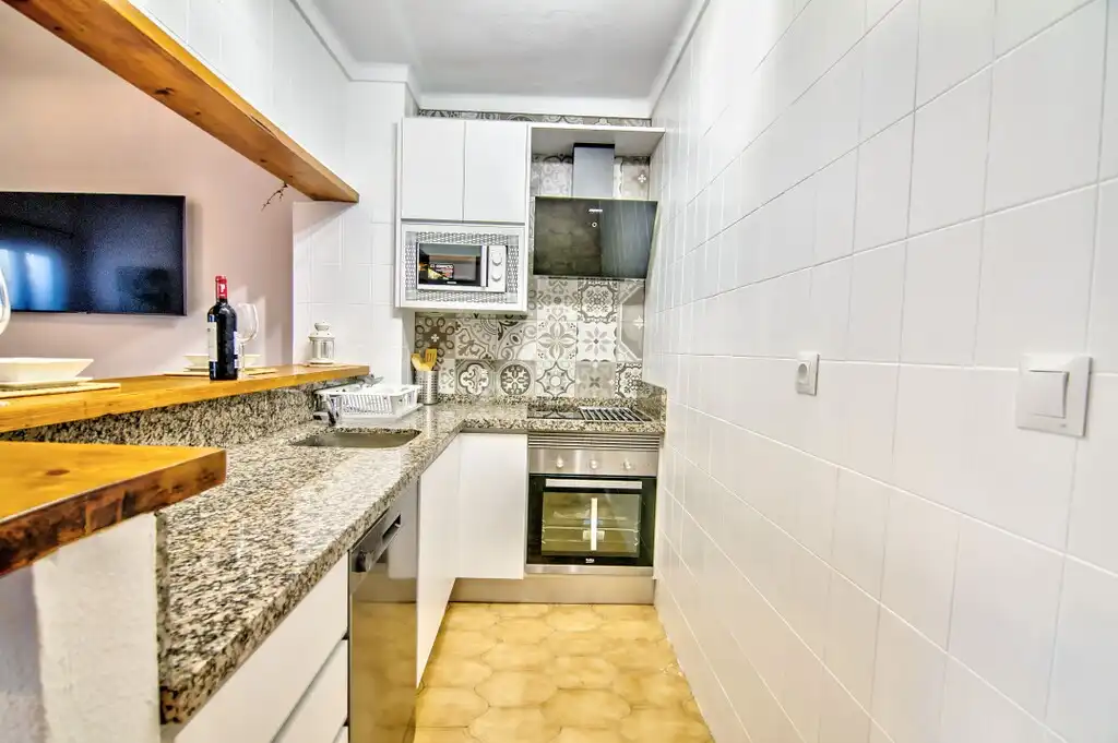 Piso con piscina en venta en Caleta de Vélez, imagen 9