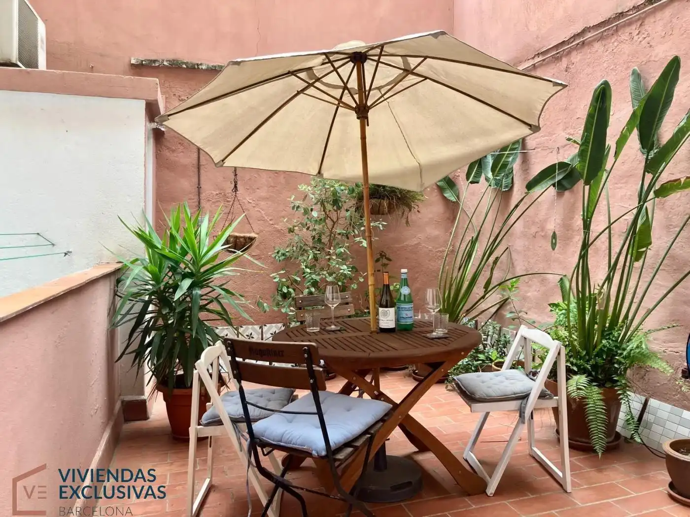 Terrasse von Wohnung zum Verkauf in Barcelona mit Klimaanlage, Heizung und Privatgarten