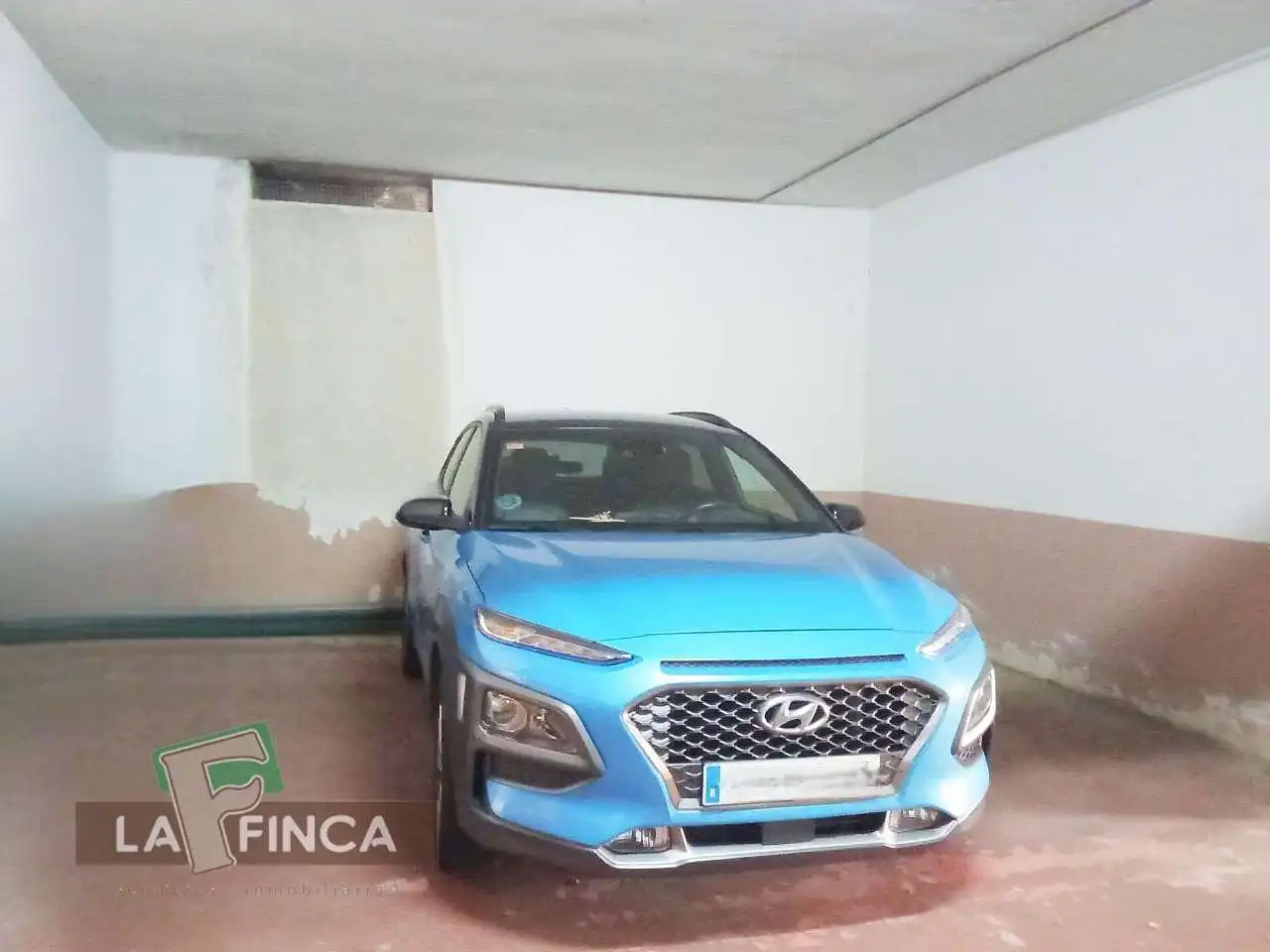 Aparcament de Casa o xalet en venda en Soto del Barco amb Calefacció, Parquet i Terrassa
