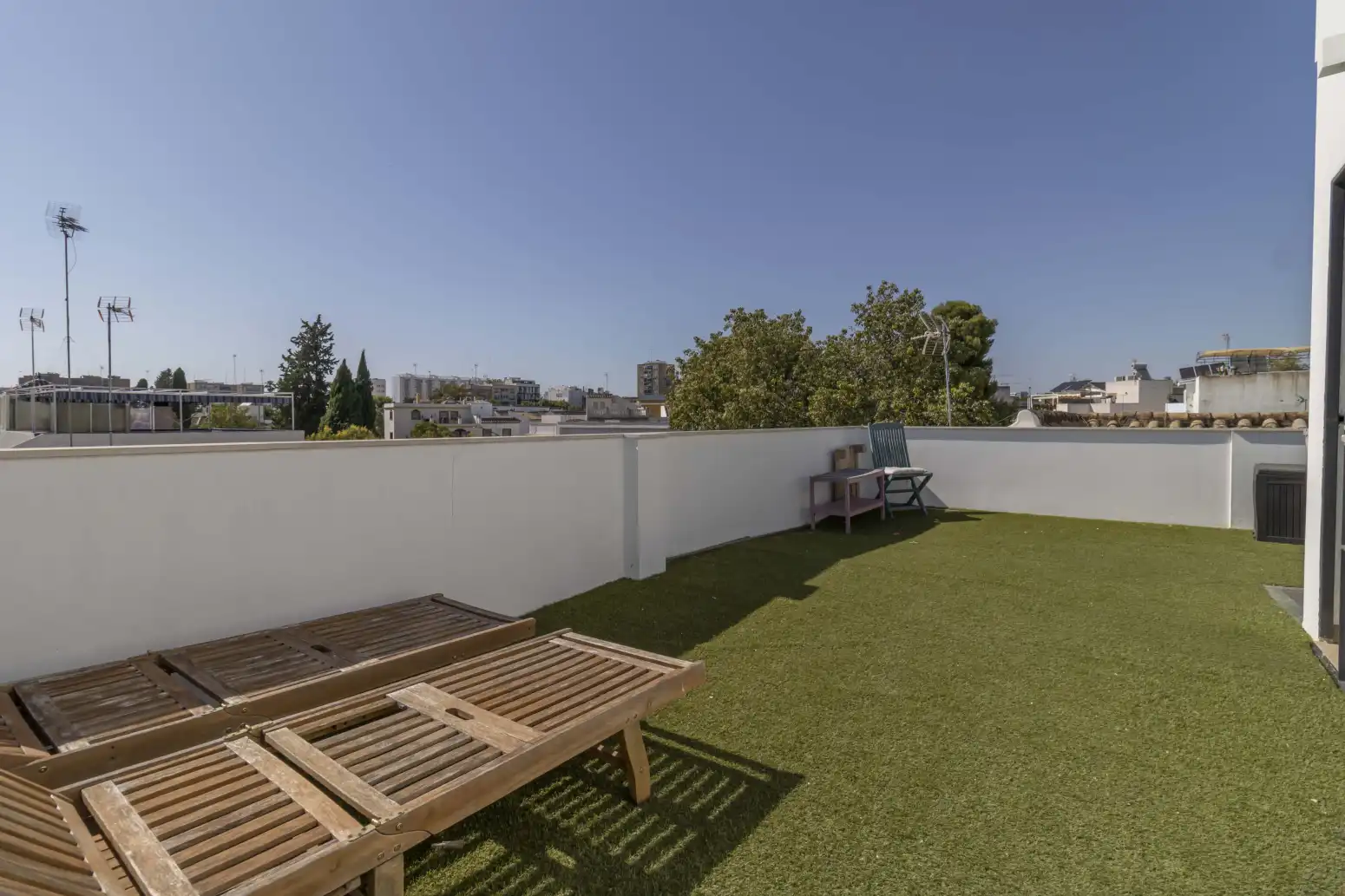 Terraza de Casa adosada en venta en Sevilla con Aire acondicionado, Trastero y Piscina