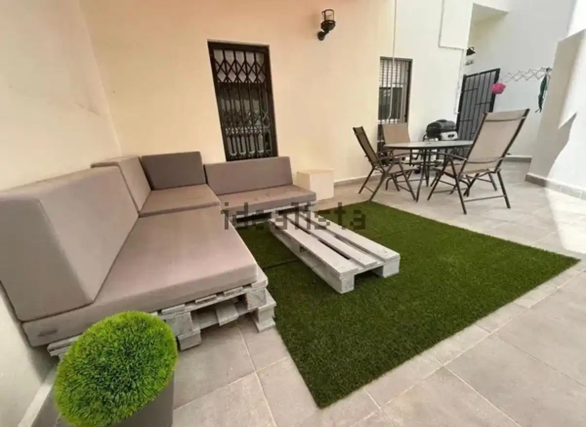 Terrasse von Erdgeschoss zum Verkauf in Benetússer mit Klimaanlage, Terrasse und Abstellraum