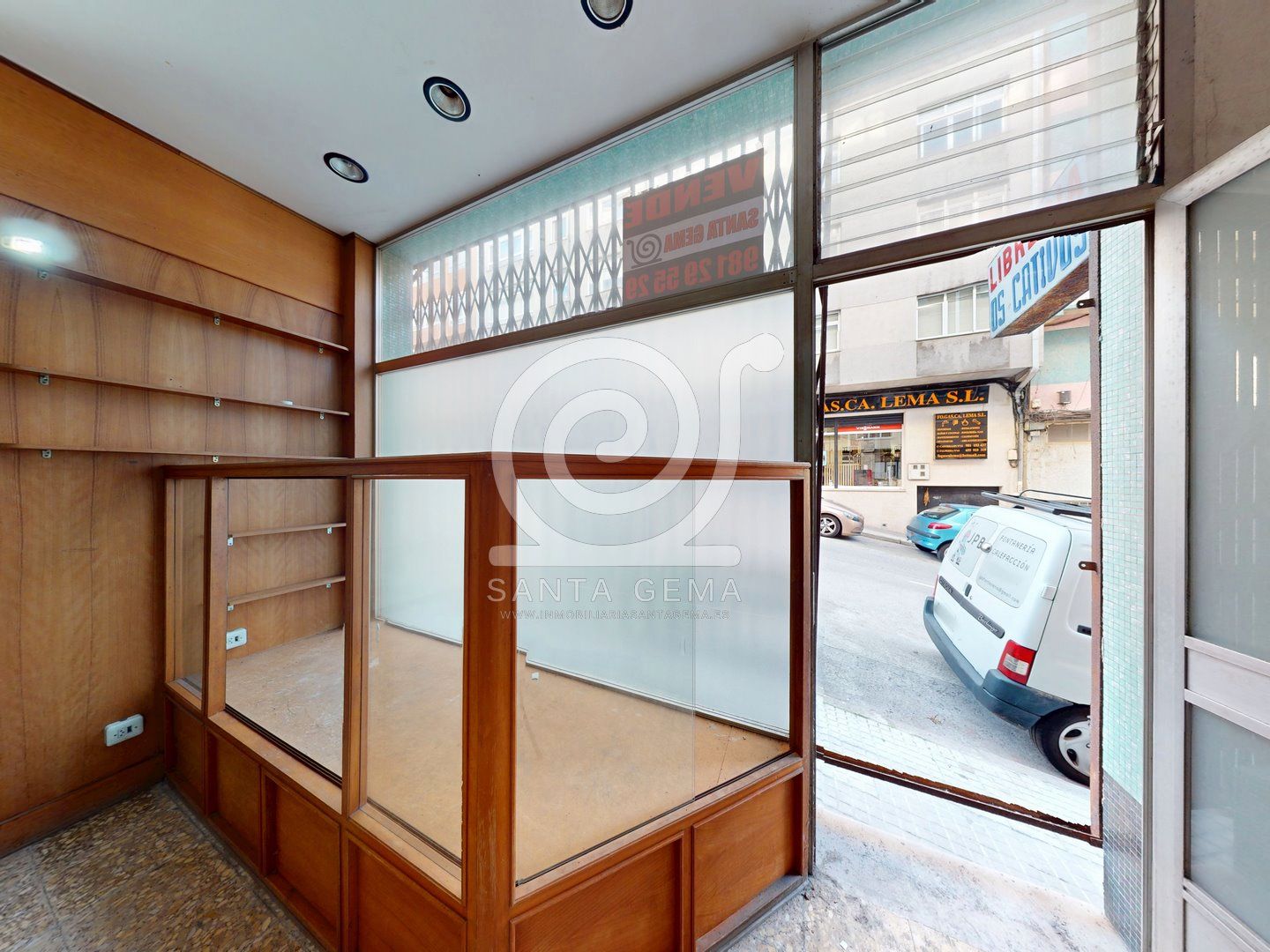 Premises for sale in A Coruña Capital 