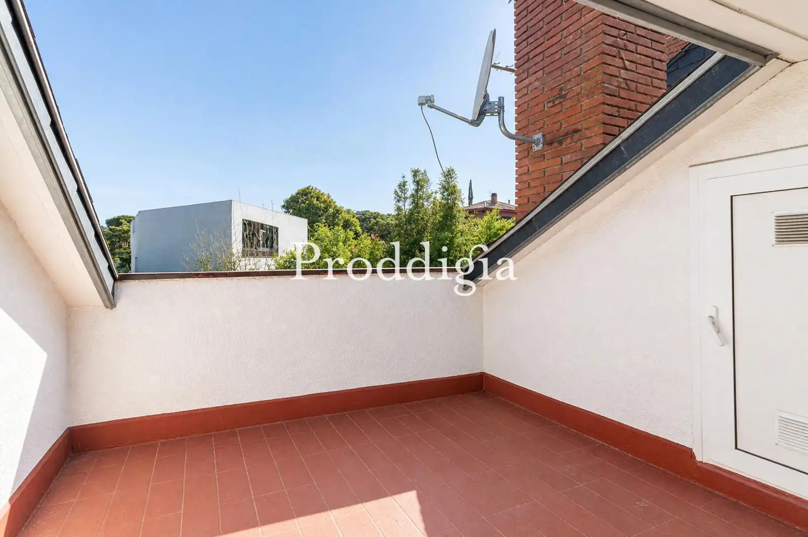 Terrace of Houses for sale in Sant Cugat del Vallès  with Heating and Swimming Pool