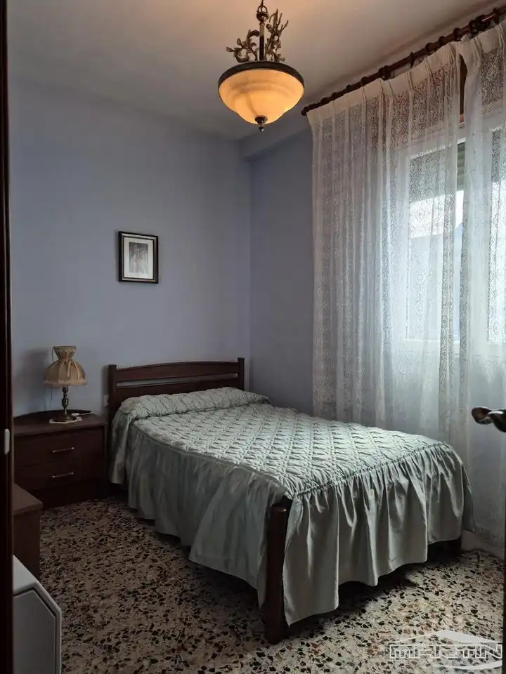 Habitación de Piso en venta en Lucena con Aire acondicionado, Terraza y Trastero