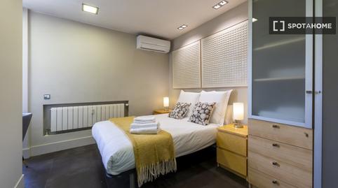 Foto 2 de Apartament per a compartir a Castillejos - Cuzco,  Madrid Capital