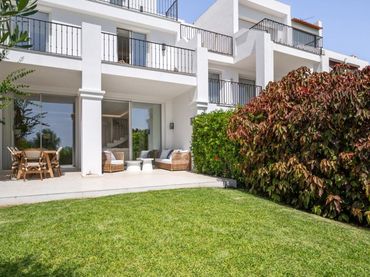 Maison mitoyenne avec balcon à vendre à Calle Hernán Cortés