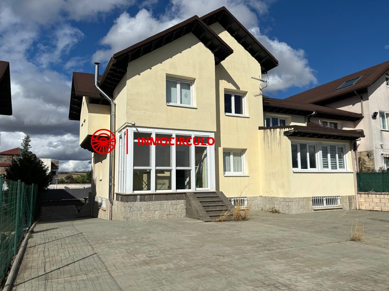 Exterior view of House or chalet for sale in Ibeas de Juarros  with Heating, Private garden and Terrace