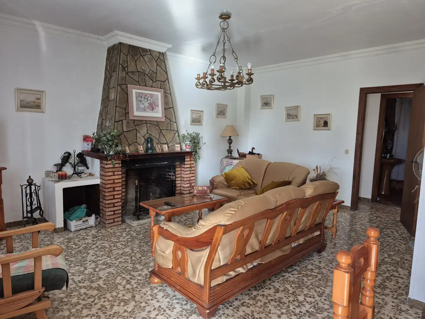Sala de estar de Casa o chalet en venta en Conil de la Frontera con Piscina