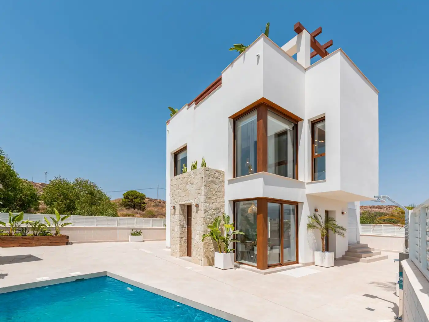 Terraced house with pool for sale in Avenida Ciudad de Castellón 18, imagen 2