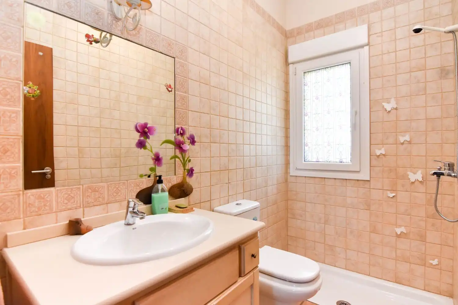 Baño de Finca rústica en venta en Navalcarnero con Jardín privado, Terraza y Trastero