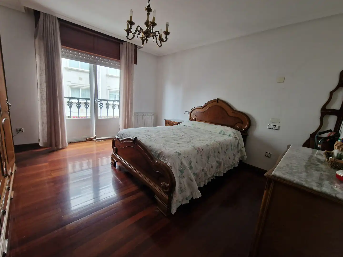 Habitación de Piso en venta en Narón con Calefacción, Parquet y Trastero