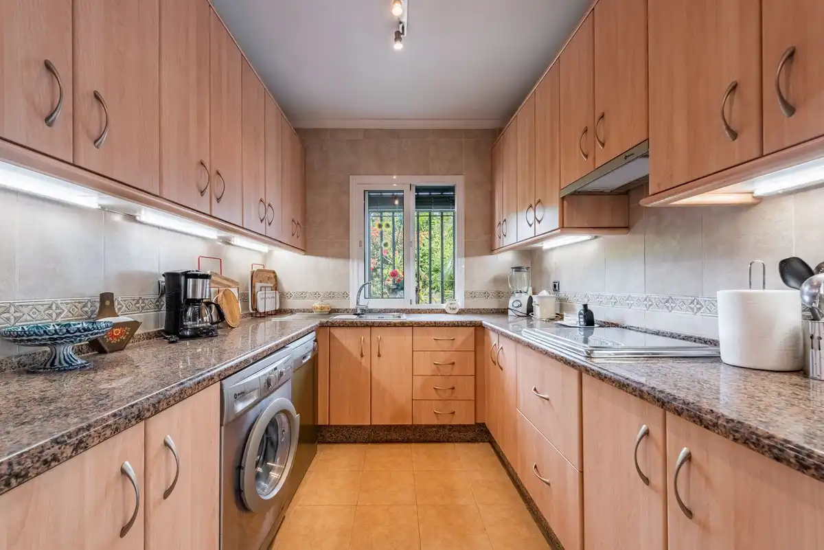 Detached house with terrace for sale in Avenida del Coral 48, imagen 14