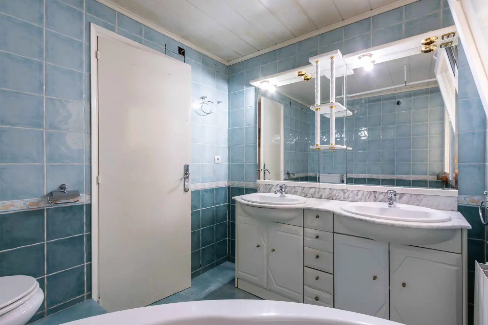Bathroom of Flat for sale in Terrassa  with Heating, Storage room and Balcony