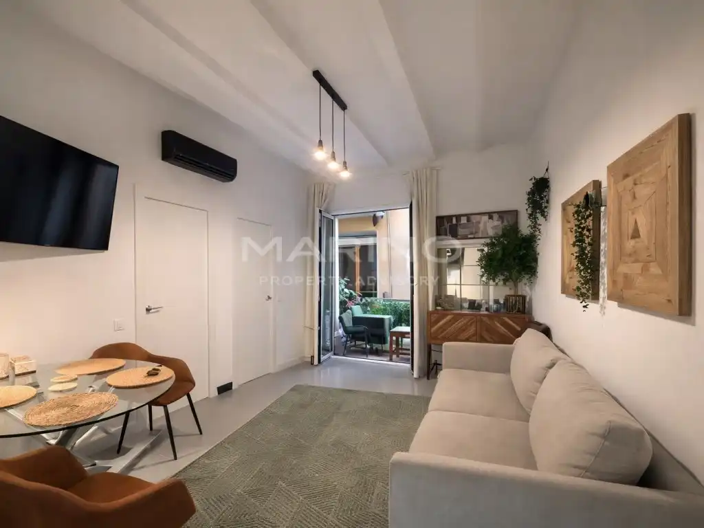 Sala de estar de Piso en venta en Barcelona con Aire acondicionado, Terraza y Balcón