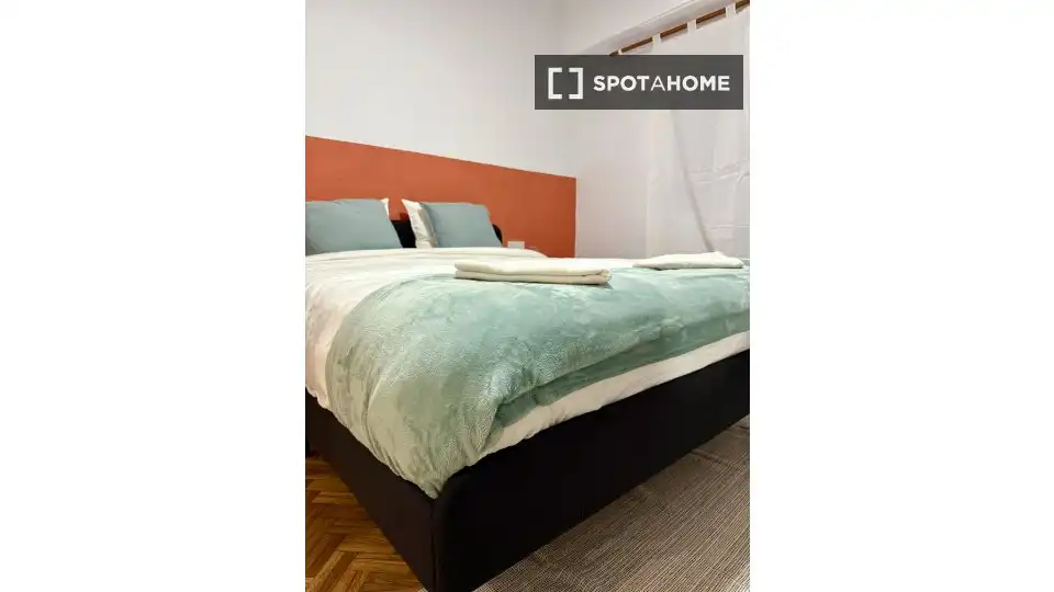 Flat for rent in Favara