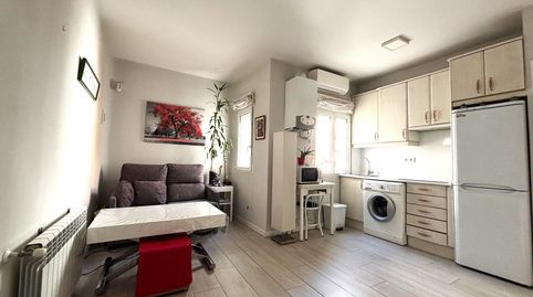 Foto 3 de Piso en venta en Calle de Villaamil, Valdeacederas, Madrid Capital