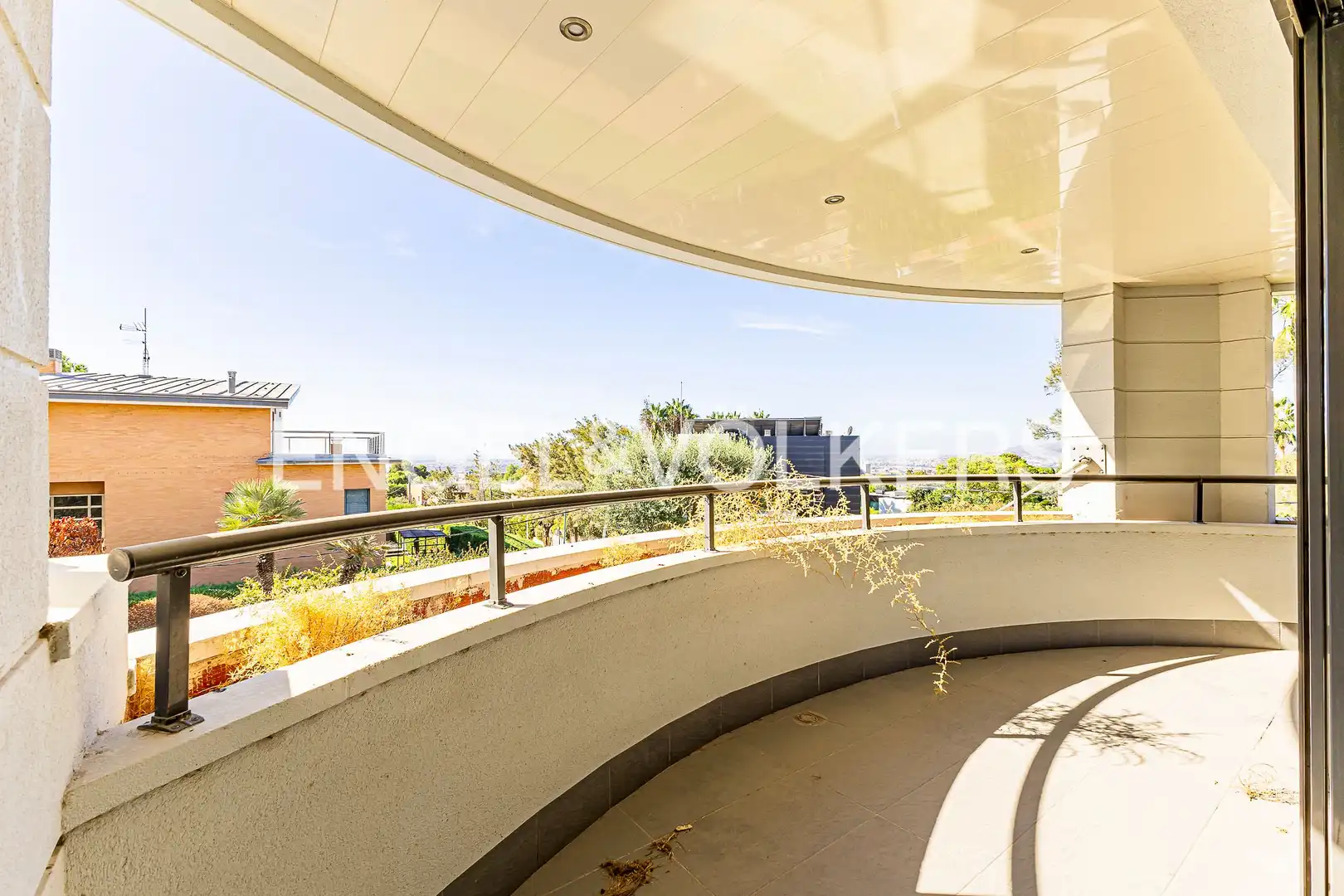 Terrace of Houses for sale in Esplugues de Llobregat  with Air Conditioner, Heating and Private garden