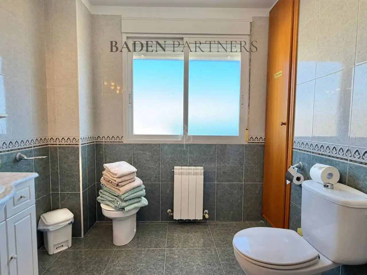 Duplexes for rent in Avenida Ermita San Antonio, Costa Sur