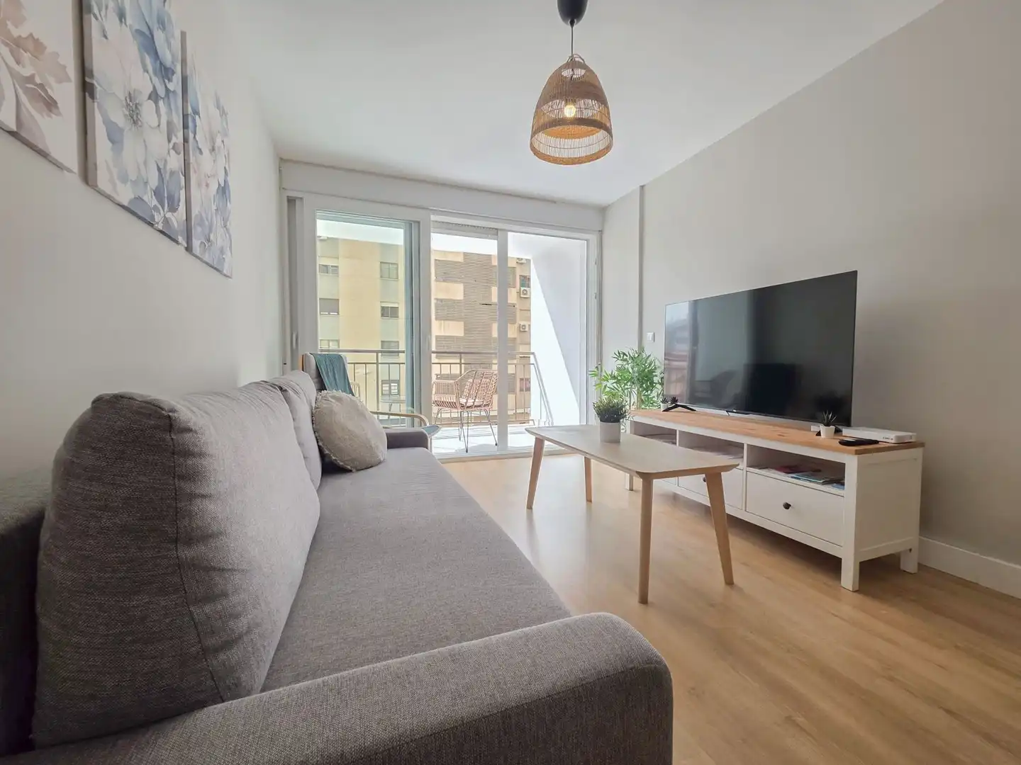 Sala de estar de Piso en venta en Málaga con Aire acondicionado y Terraza