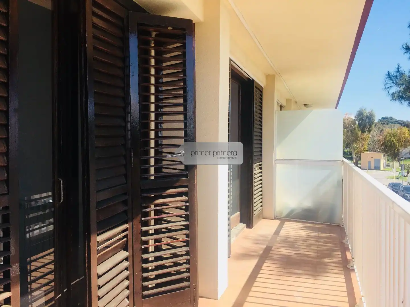 Appartamento con terrazza in vendita a Barri del Mar