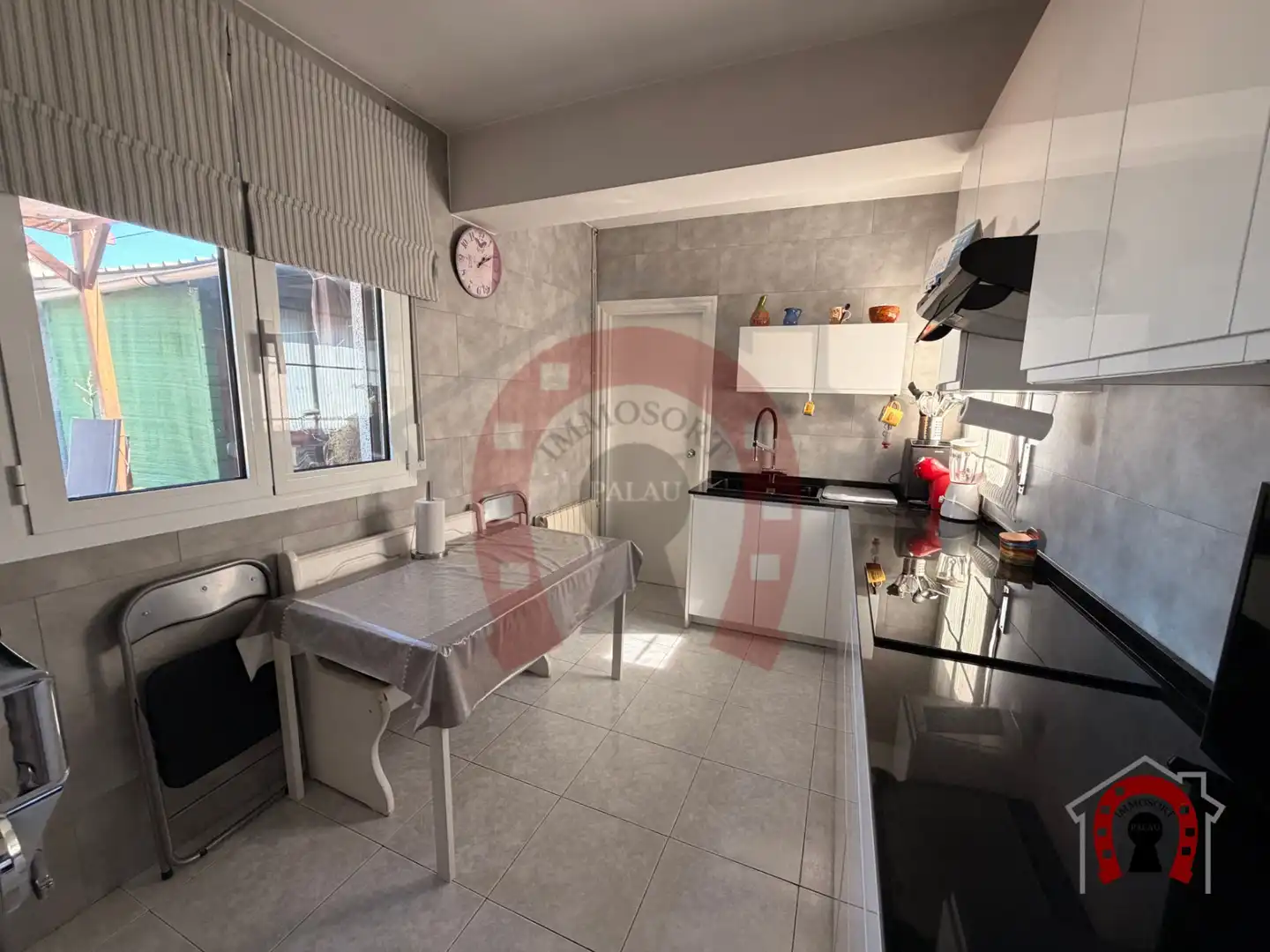 Cocina de Ático en venta en Santa Perpètua de Mogoda con Aire acondicionado, Calefacción y Terraza