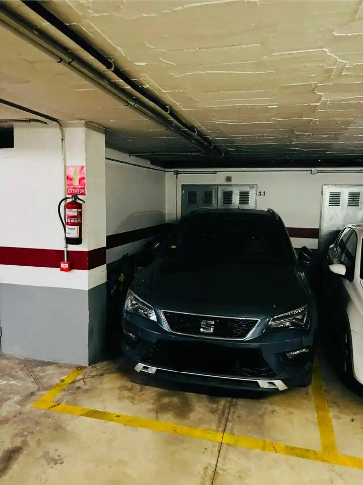 Parking de Piso en venta en Melilla