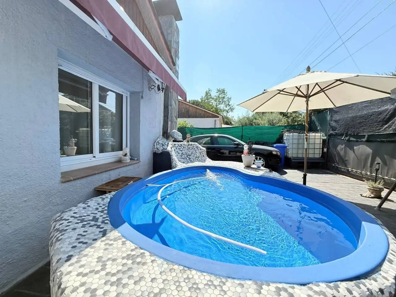 Piscina de Casa o xalet en venda en Riells i Viabrea amb Aire condicionat, Calefacció i Jardí privat