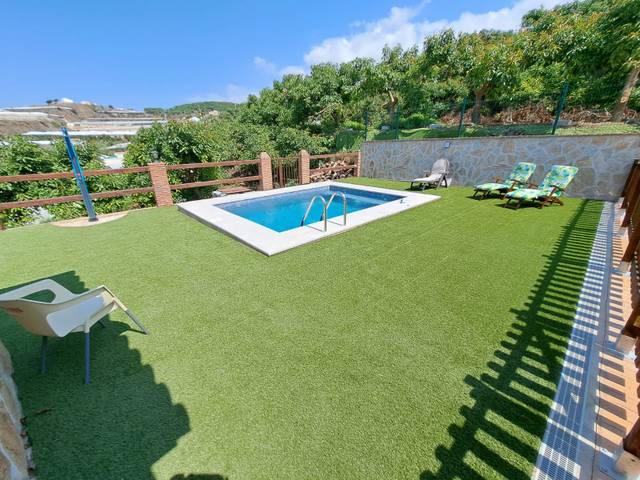 Finca rústica en Alquiler en Urbanización Santa Rosa