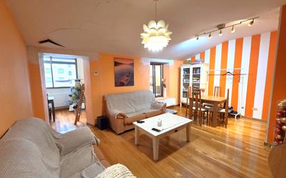 Sala d'estar de Pis en venda en Burgos Capital amb Terrassa