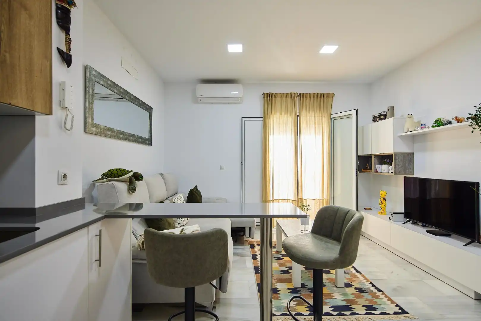 Sala d'estar de Pis en venda en Cádiz amb Aire condicionat, Calefacció i Balcó