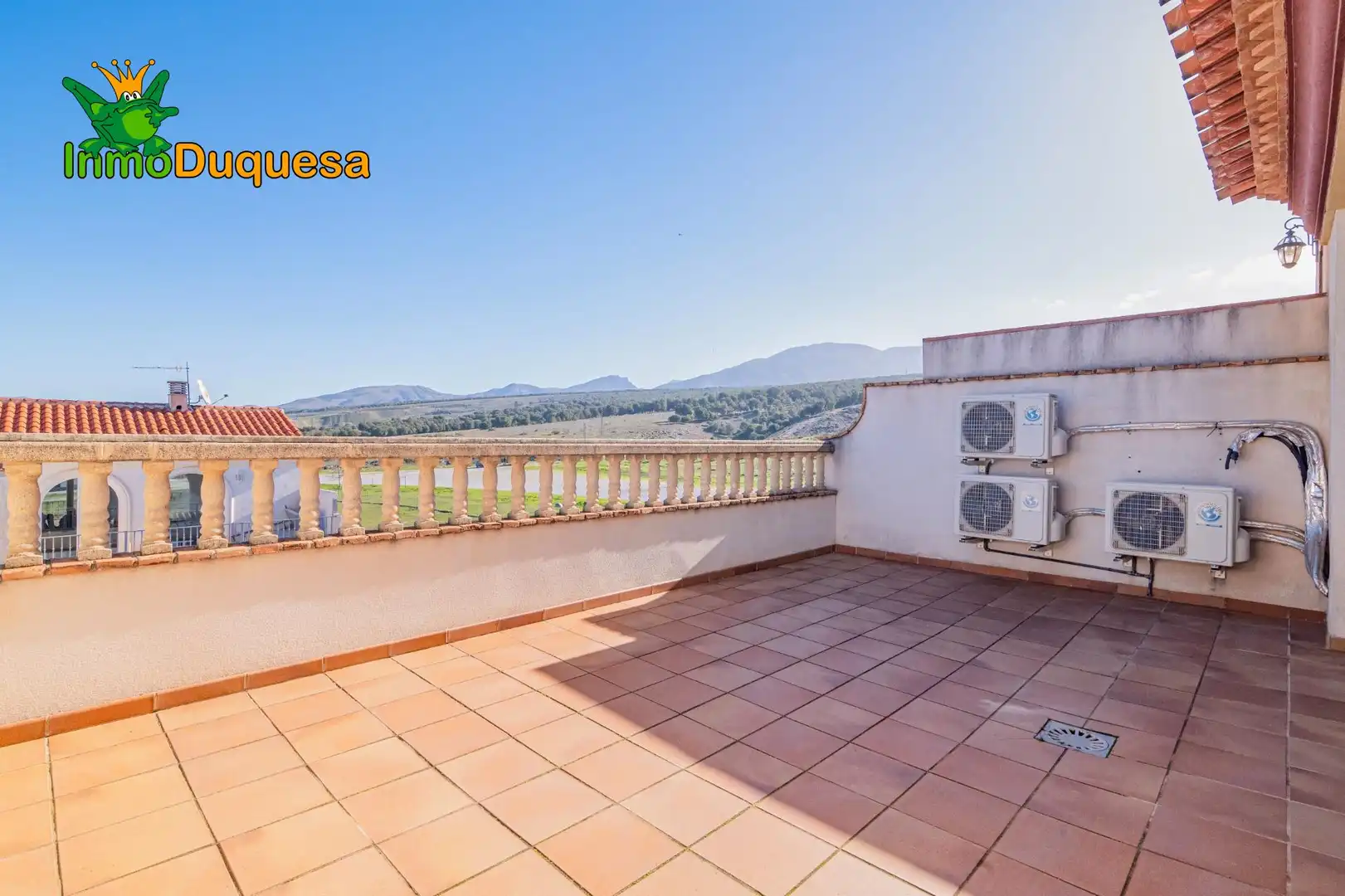 Reihenhaus mit Terrasse zum Verkauf in La Zubia Ciudad, imagen 55