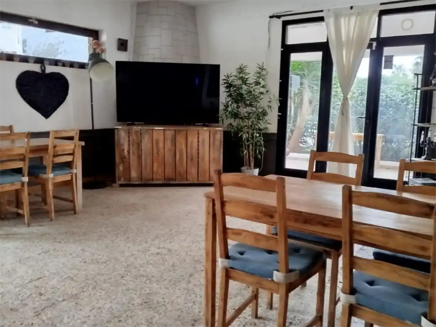 Menjador de Local en venda en Santa Eulària des Riu