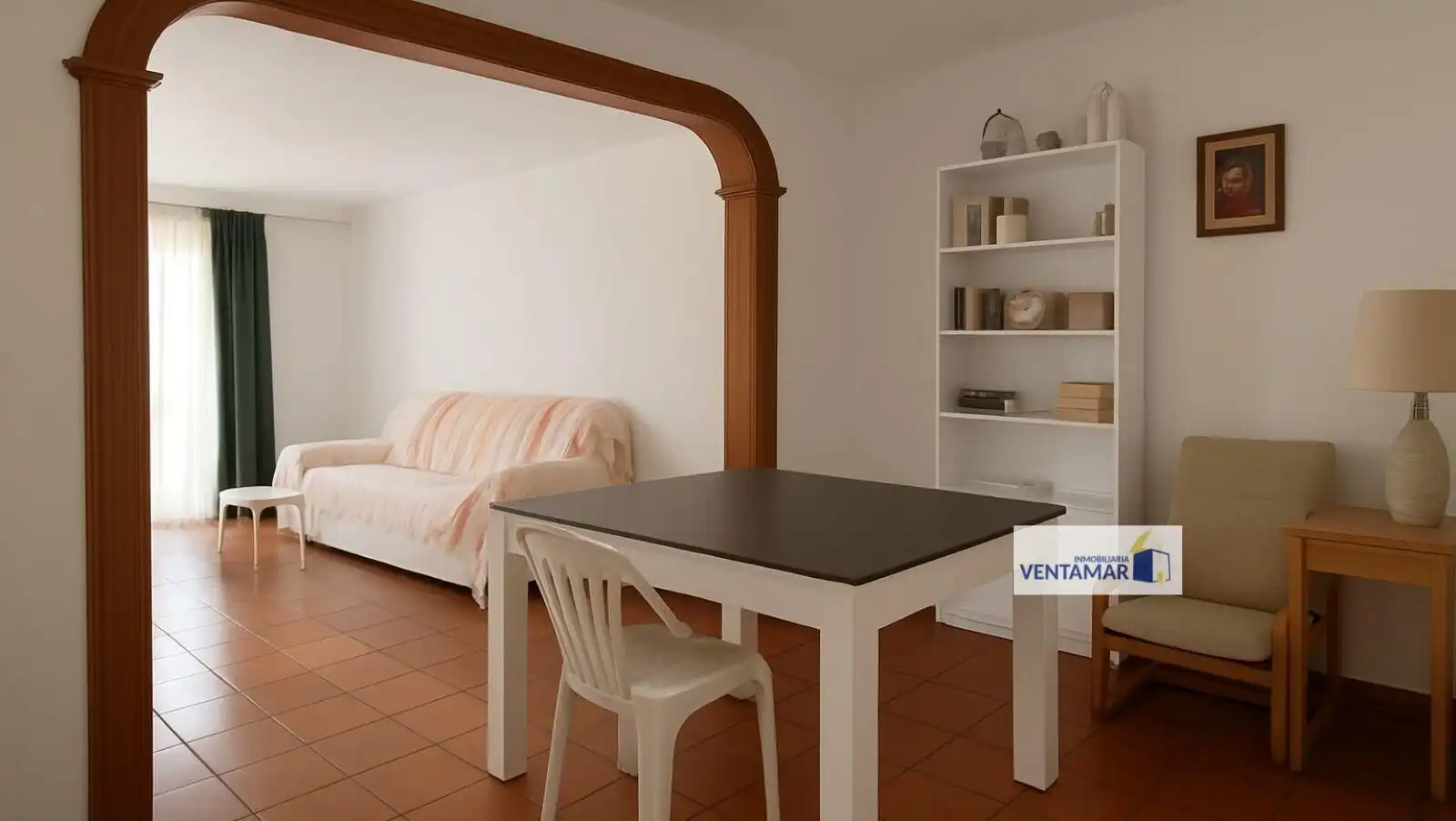 Sala de estar de Casa adosada en venta en Castellar de la Frontera con Jardín privado, Trastero y Balcón
