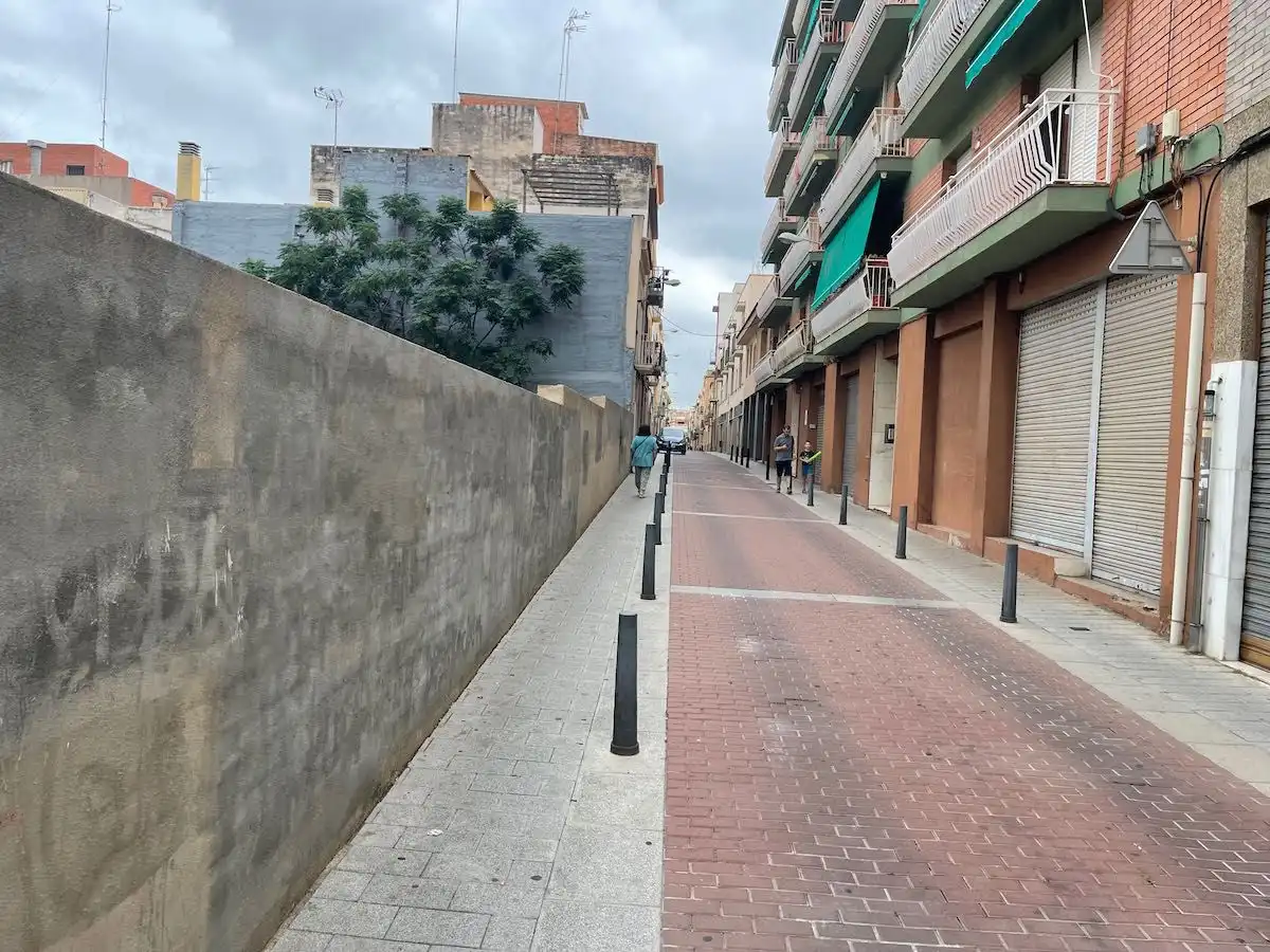 Außenansicht von Gebäude zum Verkauf in Reus